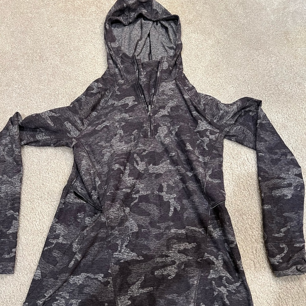 LULULEMON HOODIE